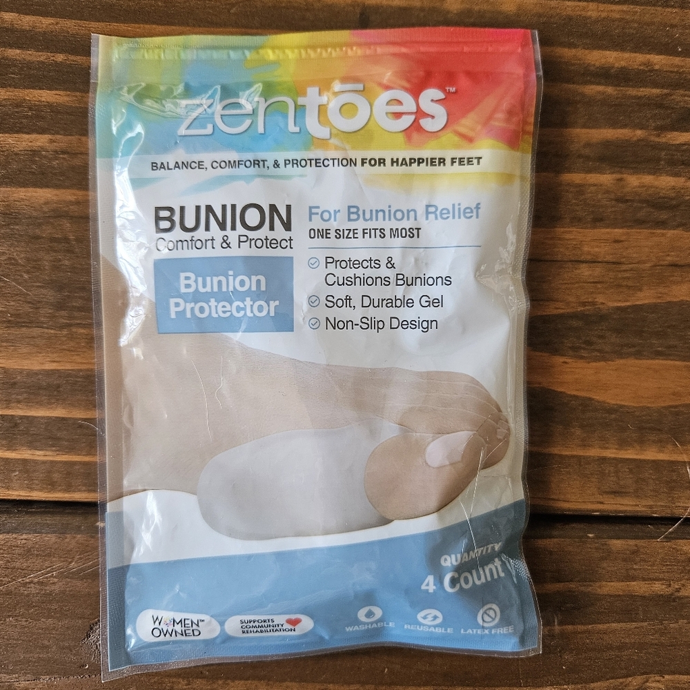 NWT Bunion Protector - White